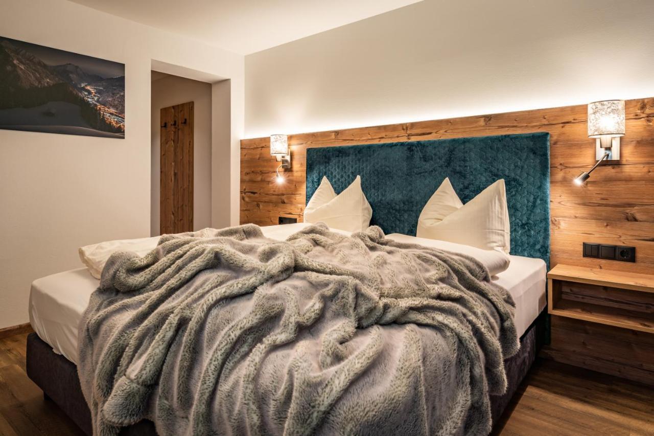 Gaestehaus Wiesengrund & Apart Sporer Mayrhofen Ngoại thất bức ảnh
