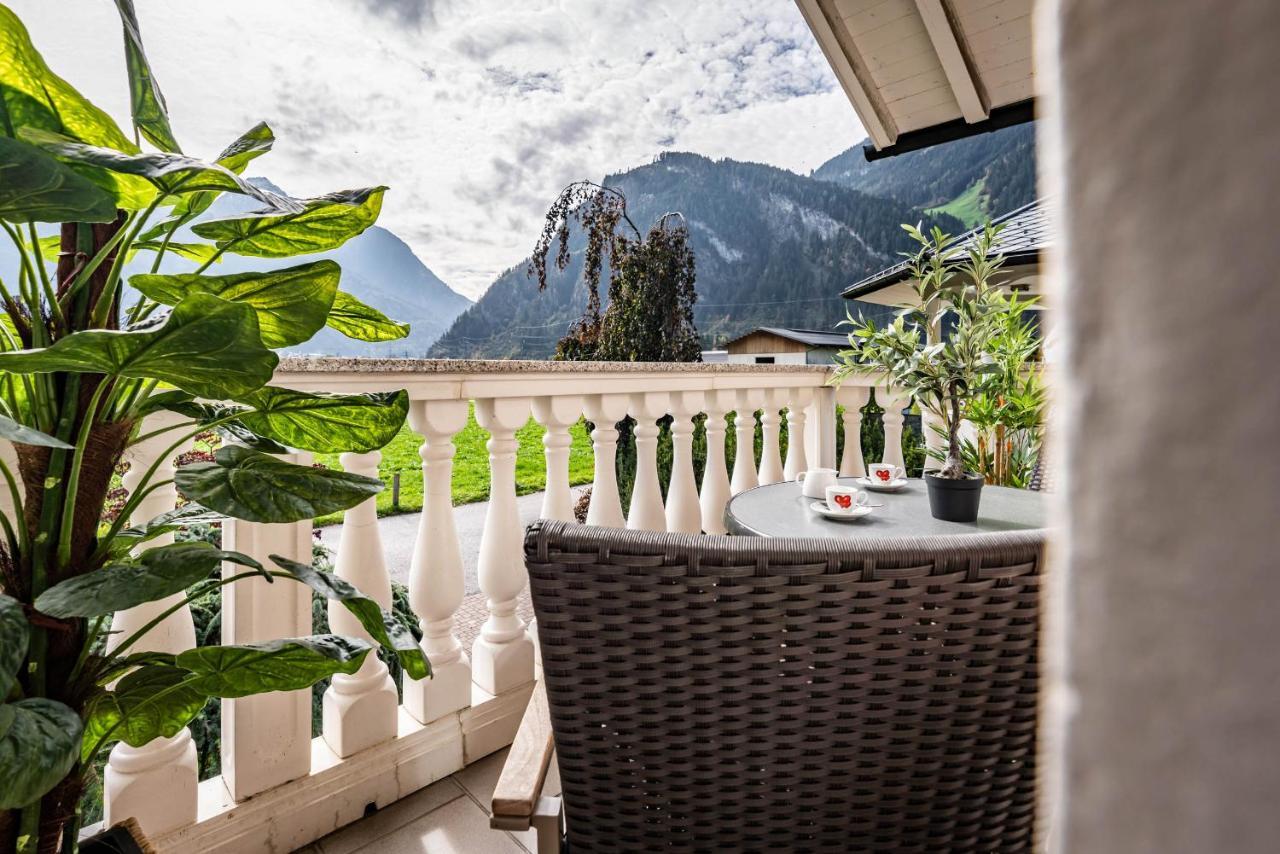 Gaestehaus Wiesengrund & Apart Sporer Mayrhofen Ngoại thất bức ảnh